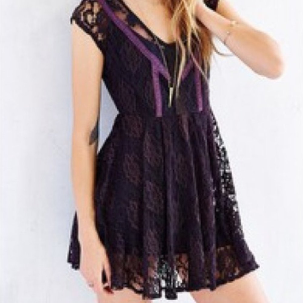 urban outfitters kimchi blue eloise lace tie back